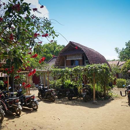 Harry'S Ocean House Pacitan 아파트 외부 사진