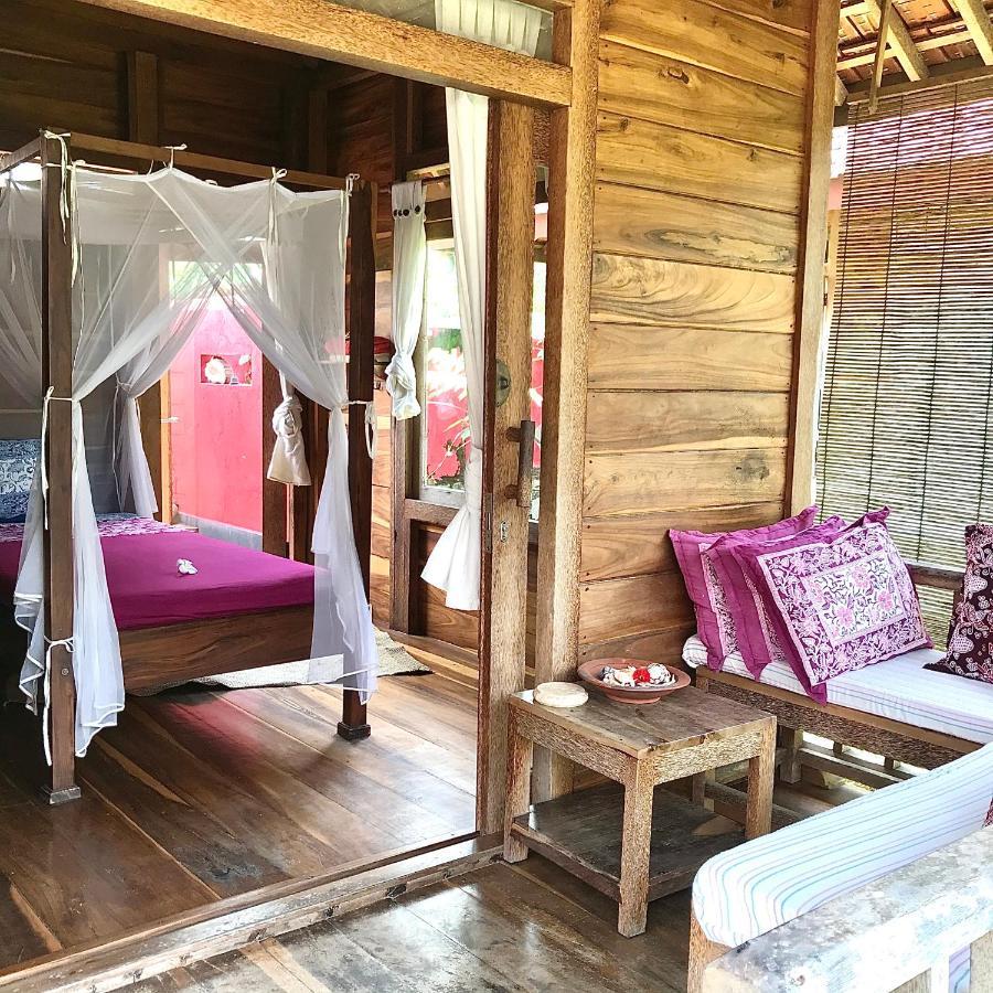 Harry'S Ocean House Pacitan 아파트 외부 사진